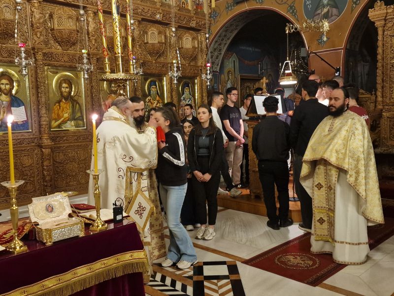 Θεία Λειτουργία για τους εξεταζομένους μαθητές από τον Μητροπολίτη Δράμας